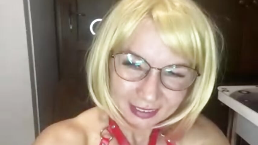 [6 Mar 23:37] Private Show - copy 7 Mar 10:50 – видео вебкам-модели Vaselina