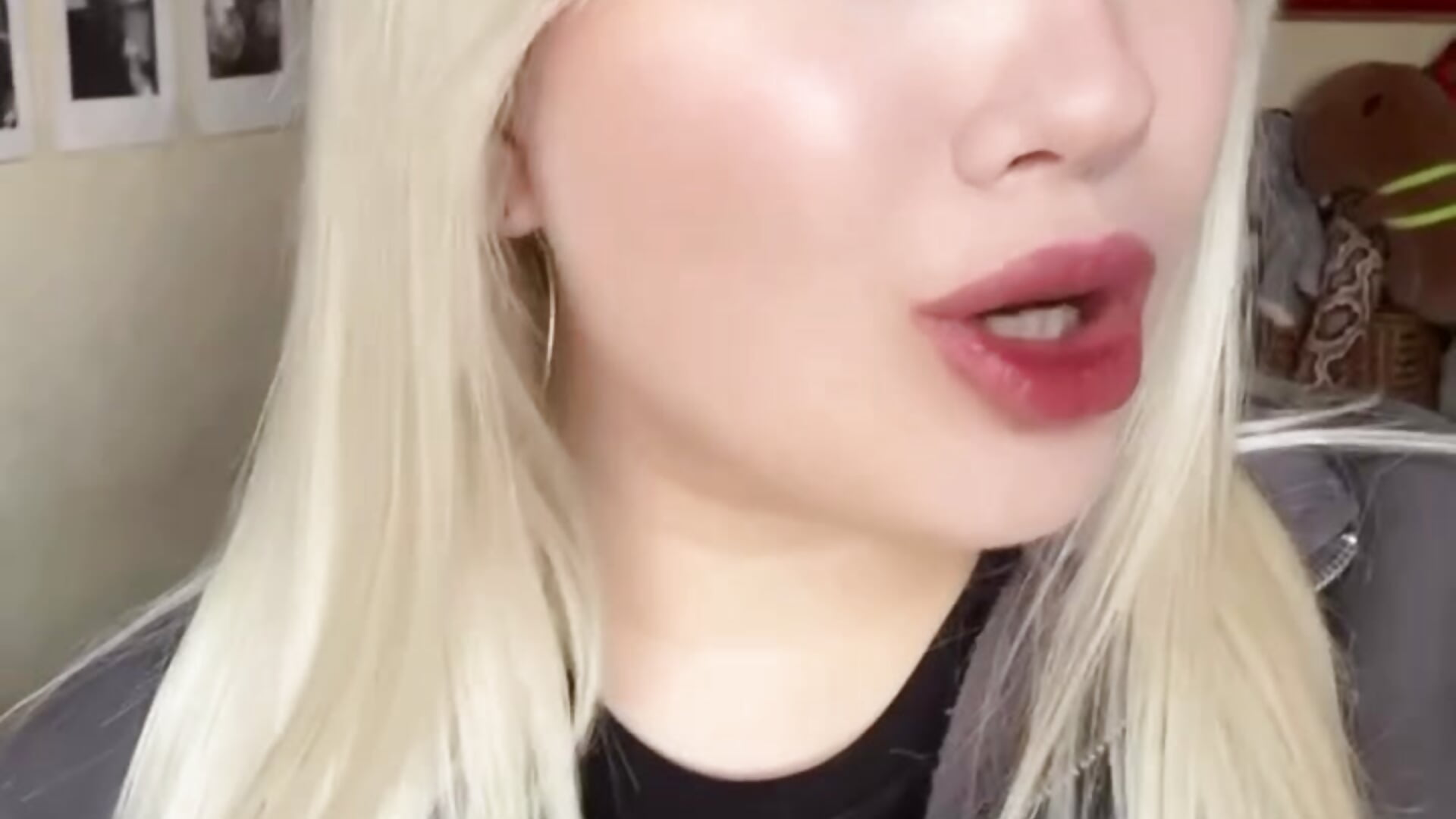 It's me💋 - video by KileyGaska cam model
