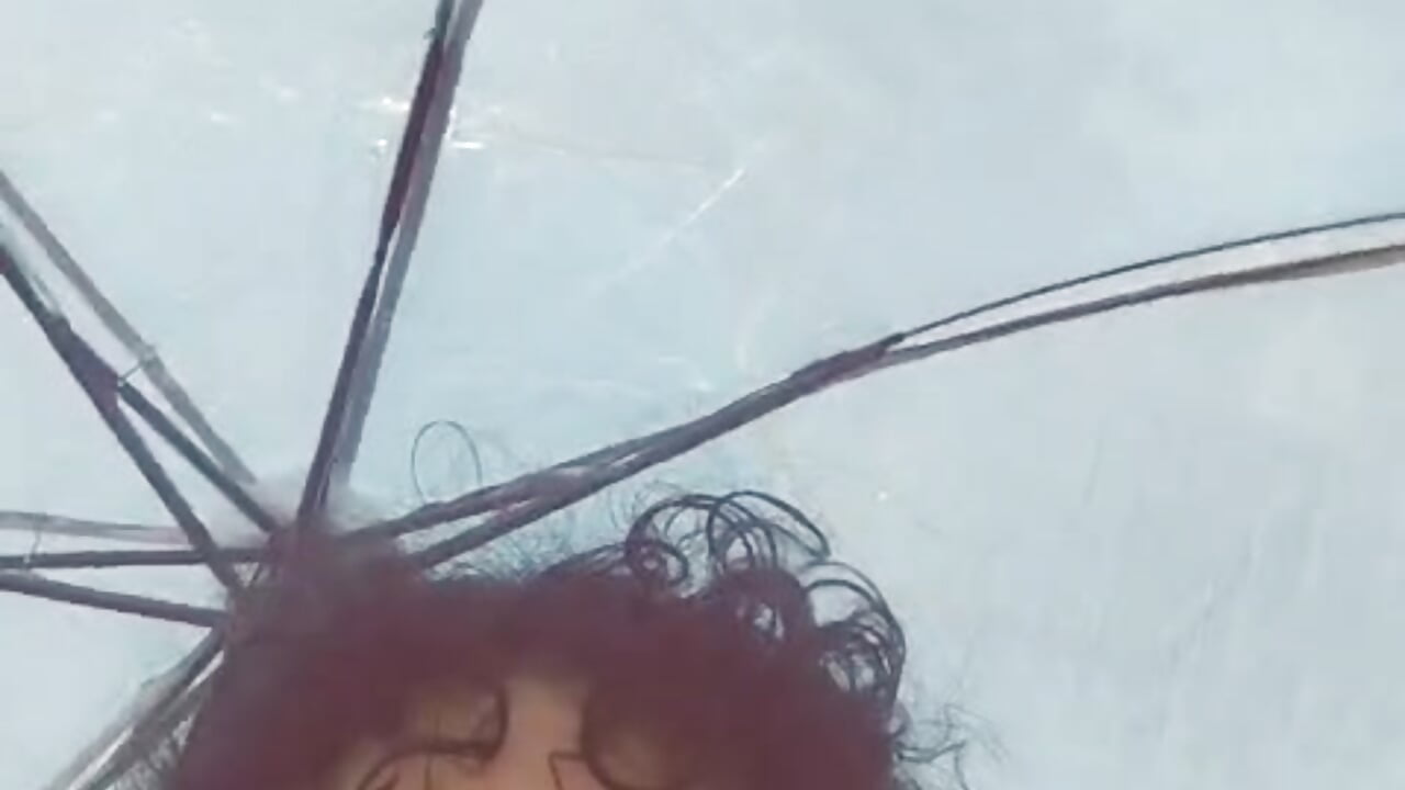 A rainy afternoon - video av SusanaCreed cam-modell