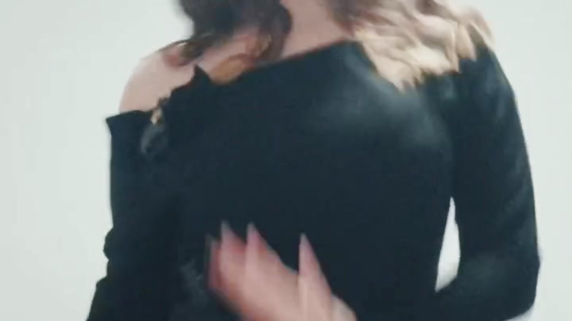 dance - video oleh spaseGrace kamera model