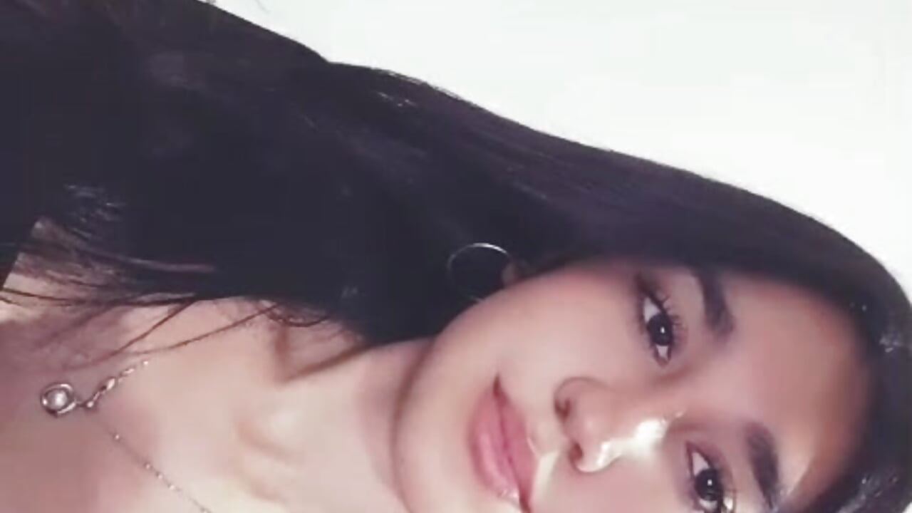 Me ❤️ – video modela na kameri Mimi_Glow