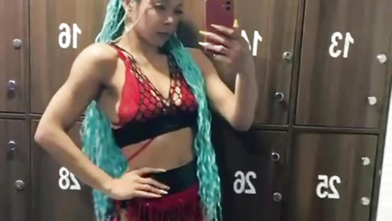 Nila - video by nilastorm cam model