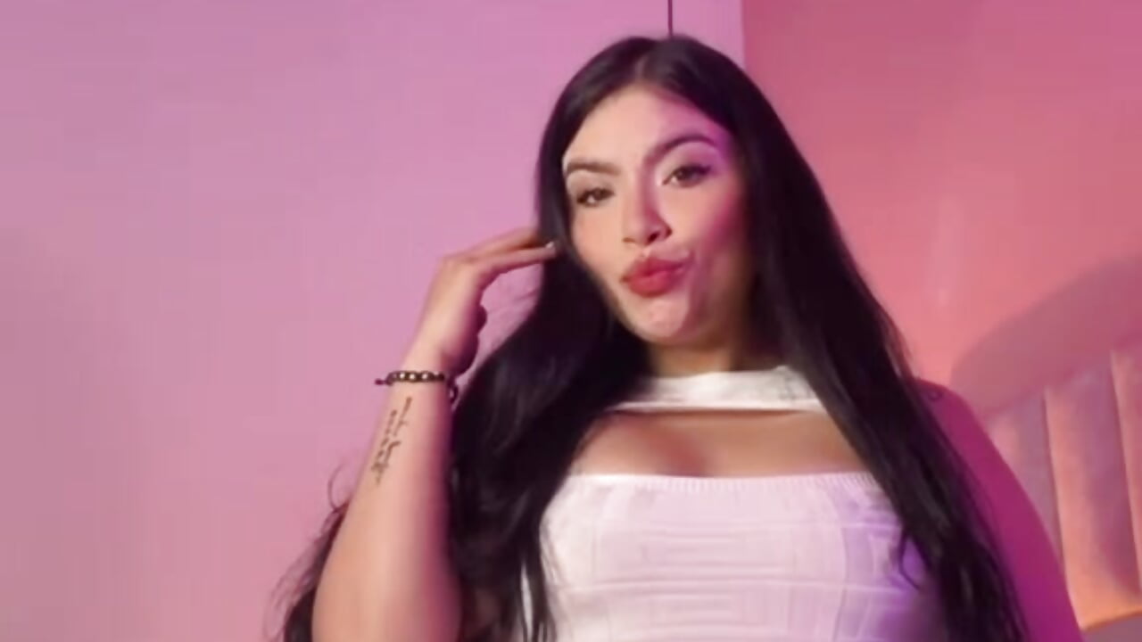 I am ready for play naked w u! 🥰 - Vídeo de kylie_river, modelo de vídeos