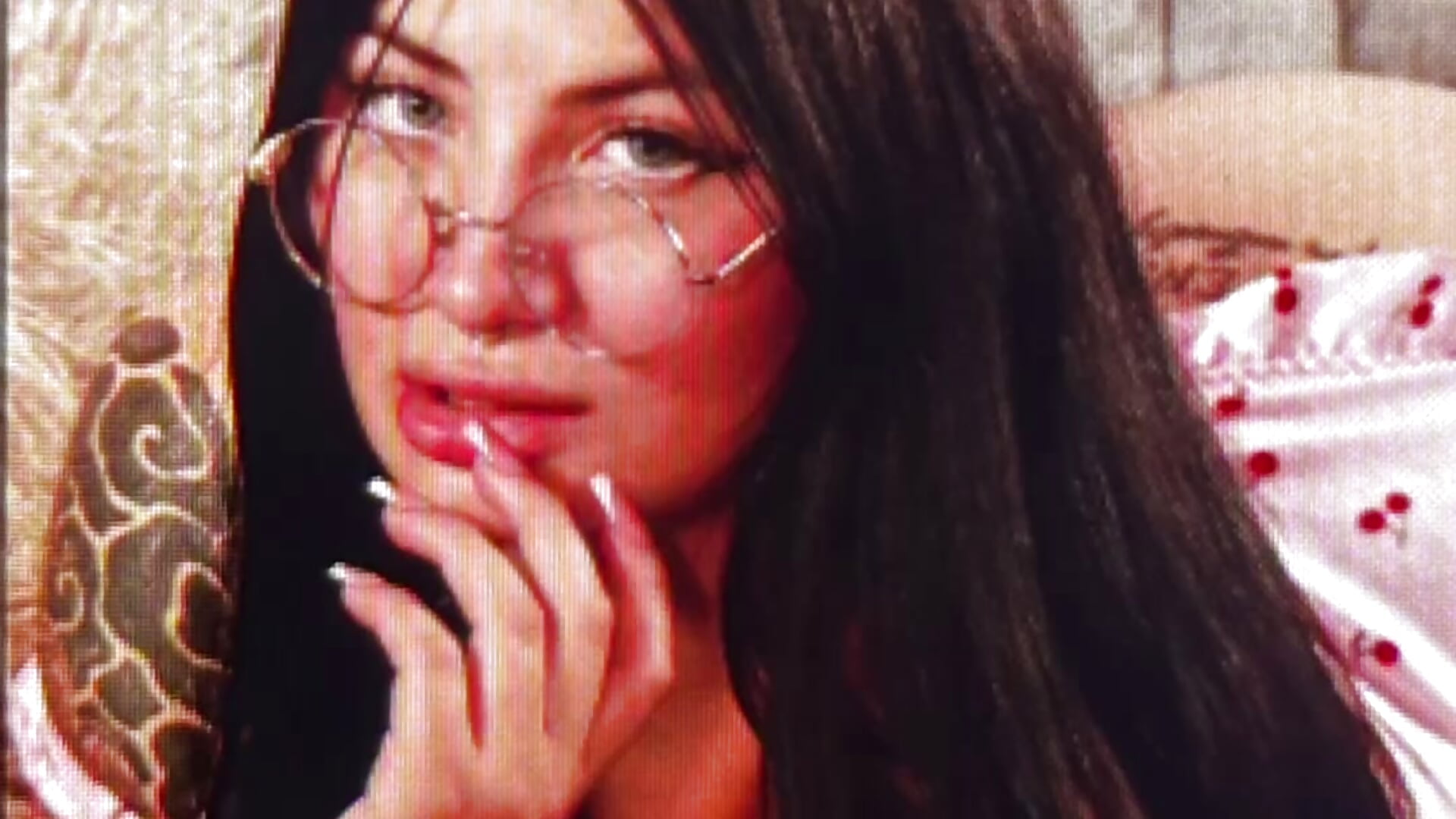 Pic with Music 🩷 - video oleh Lunaclarx kamera model