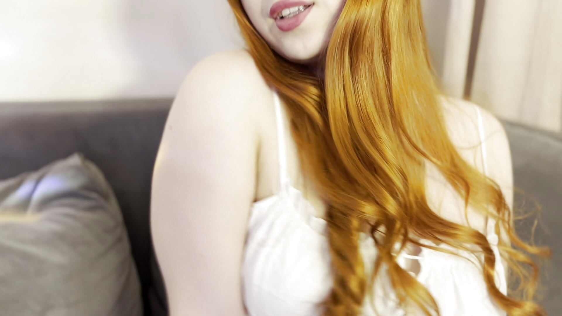Cute - video by SofyAngely cam model