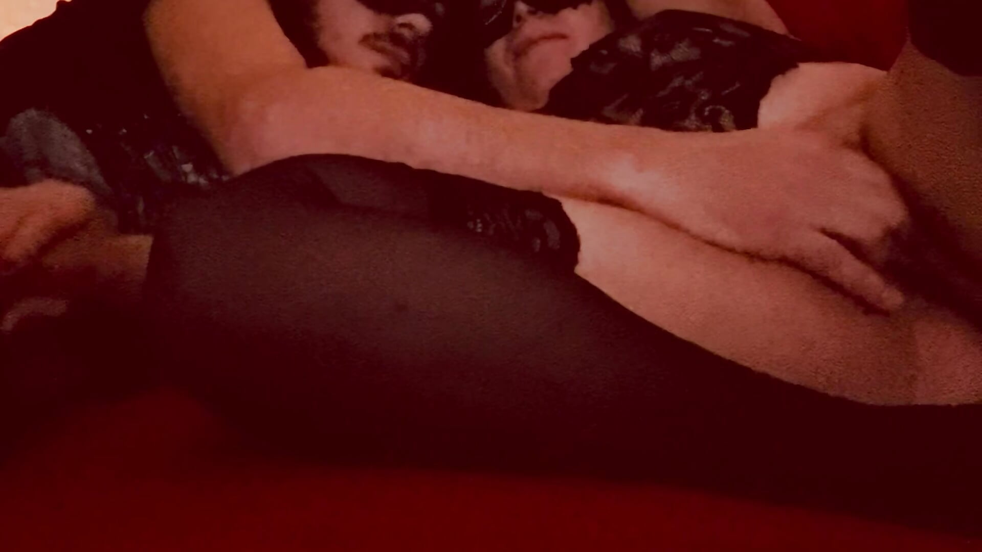 Il nostro debutto🫦se vi piace ne arriveranno molti altri… - Video von maskedsin Cam-Model