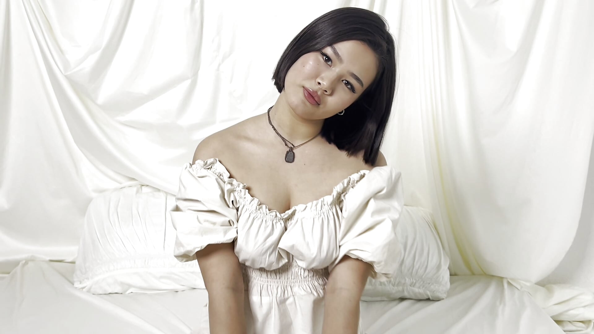 your angel - video av Brunette_Charm cam model