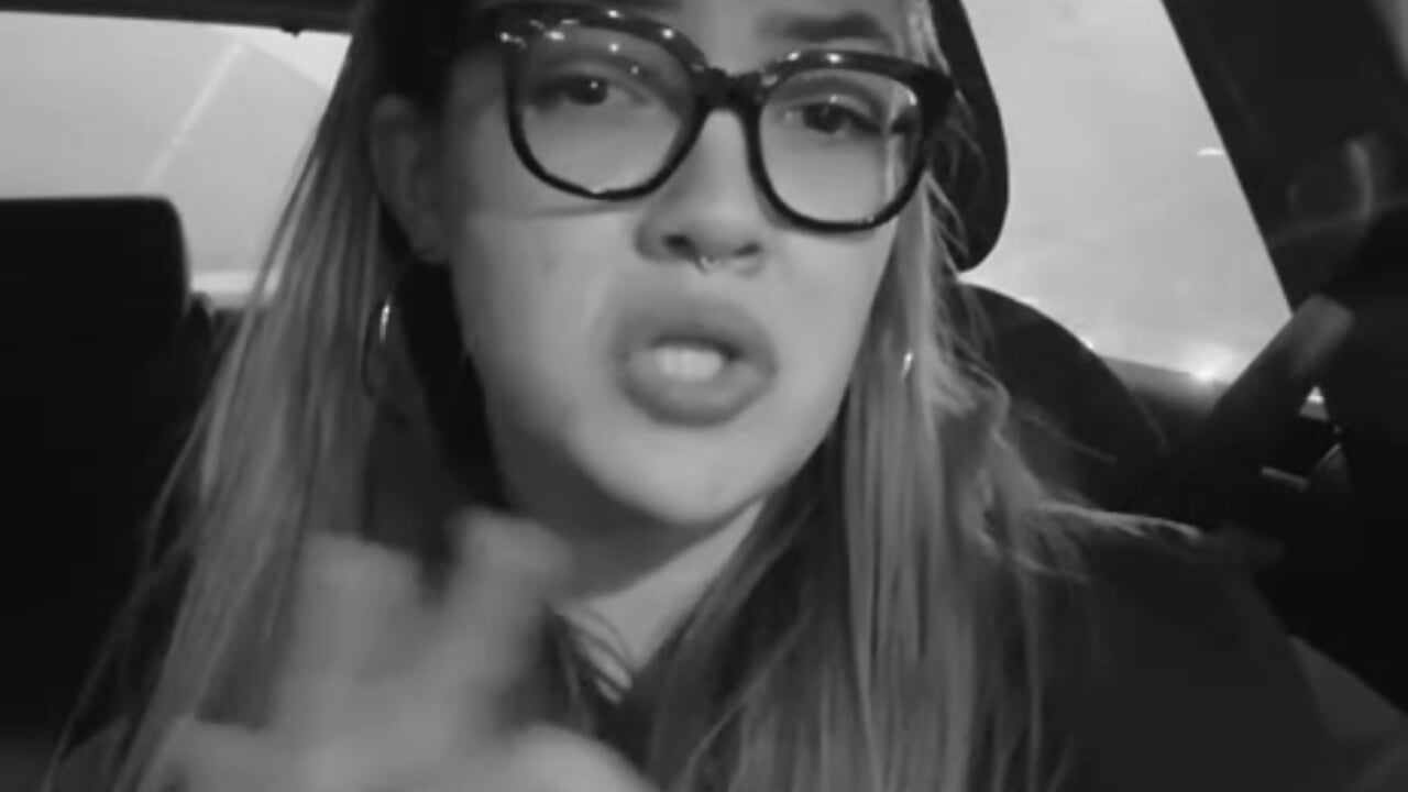 Me driving - video by JolineSchee cam model