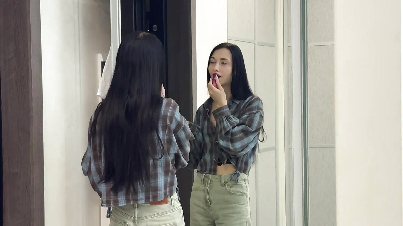 IMG_7667 - video by ChiaClonts cam model