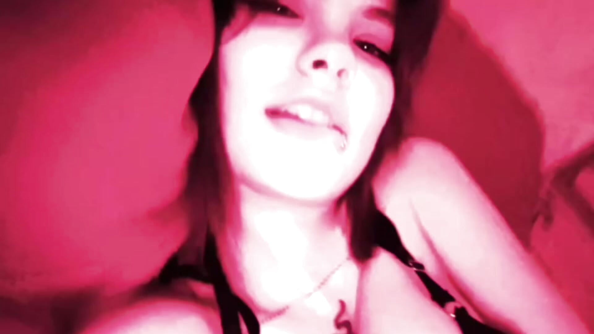 Meow - video by VesperSolace cam model