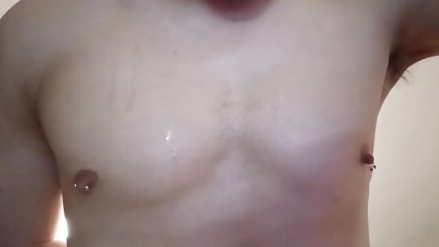 Teasing nipples – видео вебкам-модели DamianKink