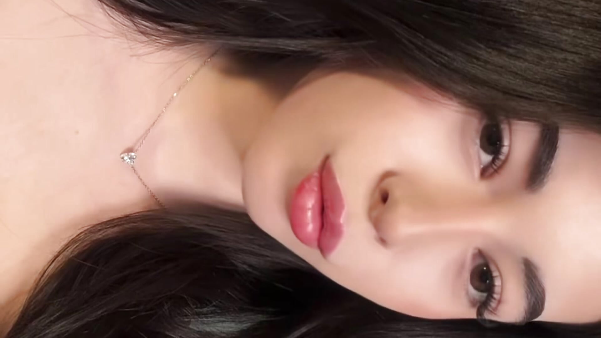 ❤️ - video van LisaColee cam-model