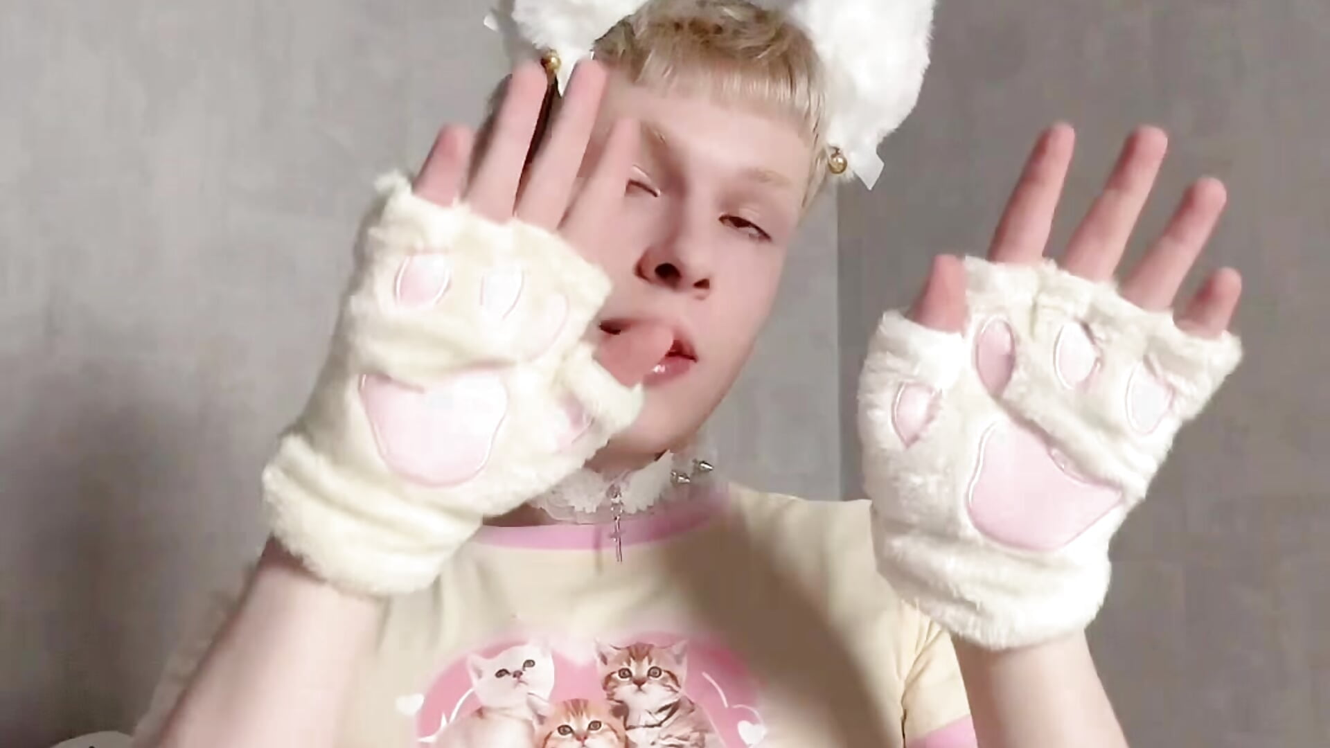 Apple dance - vídeo de Nikikitty0 modelo de câmara