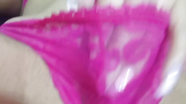 Playing with my new toy, do you want to help me cum?  💦💦😈 - video của người mẫu cam liaa_moretti_