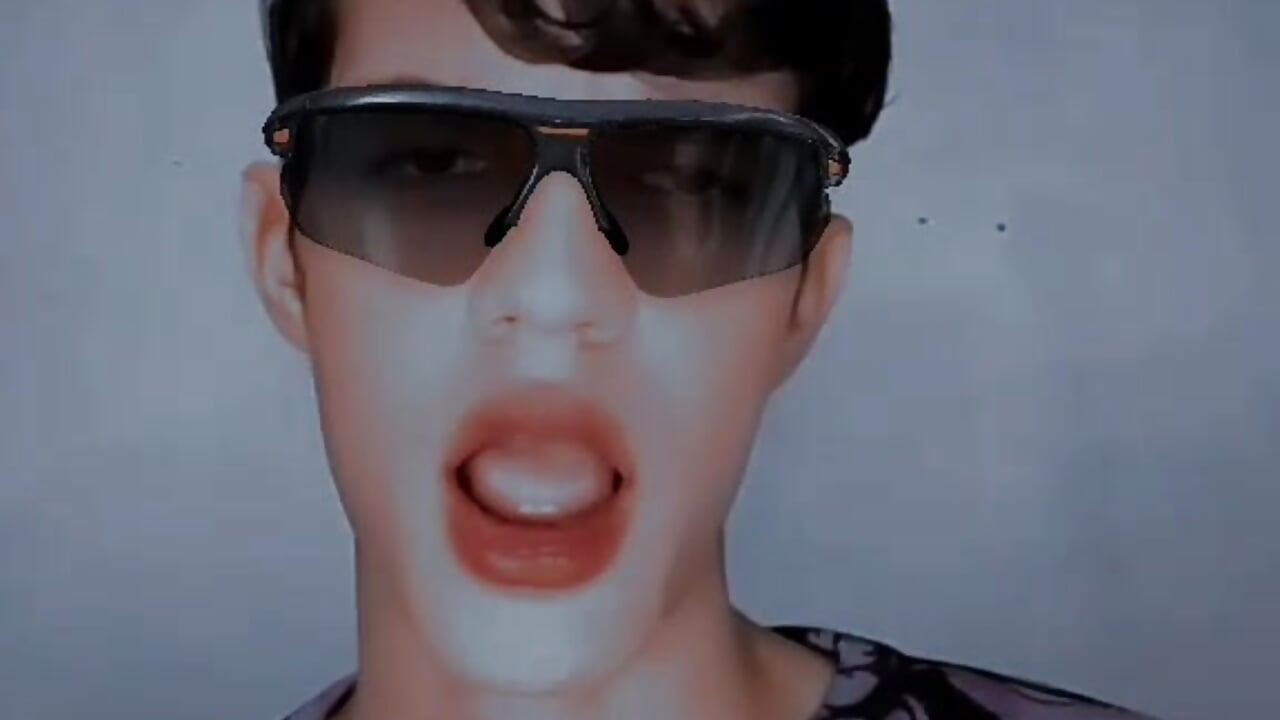 Gregory - відео від вебкаммоделі brandon_cole