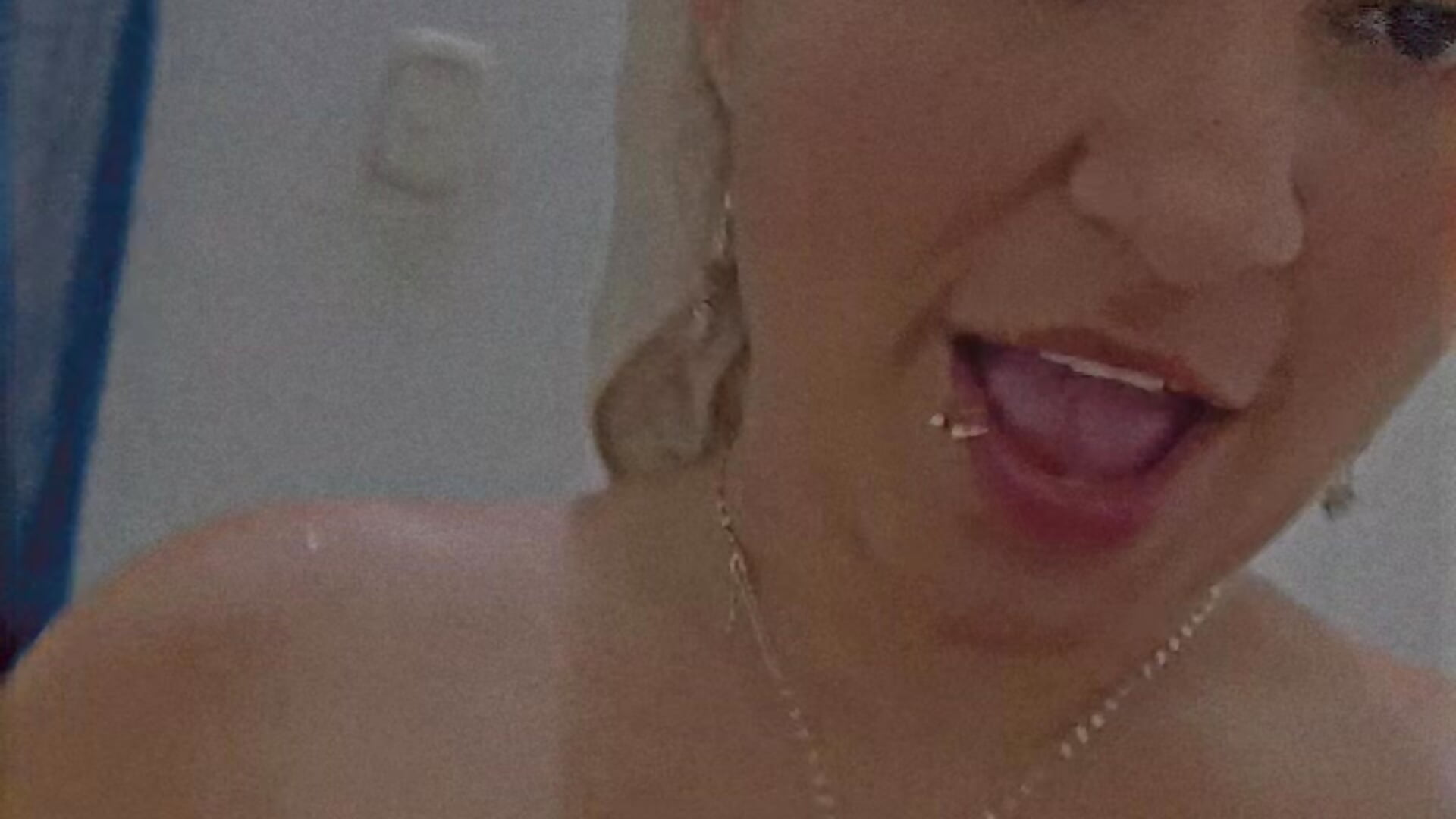 Snapchat-376986288 – video af samanta_98tx cam-model