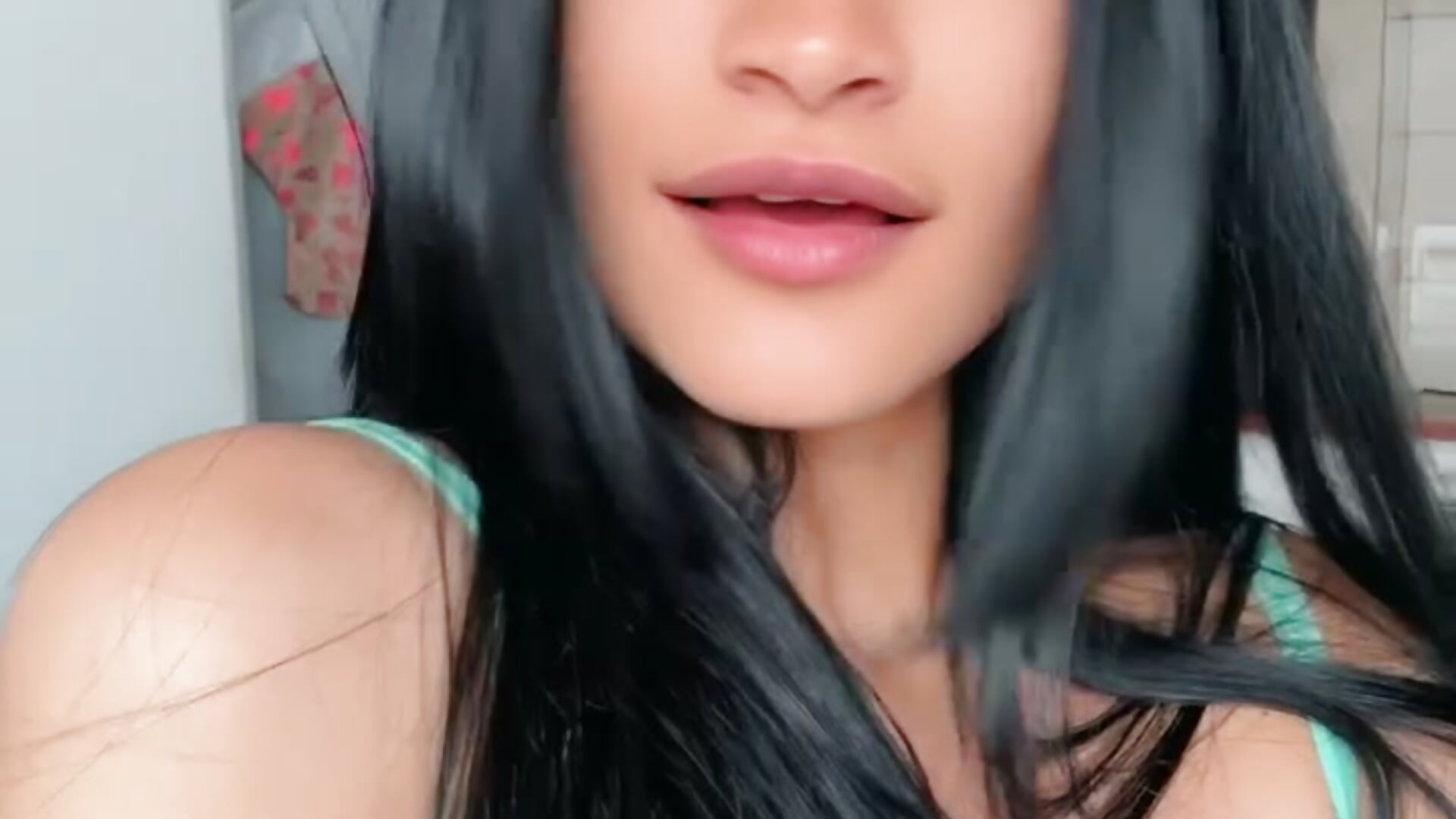 C4ABF94D-41EB-40A6-8660-A7D21F365700 - فيديو من Katia_Lina موديل الكام