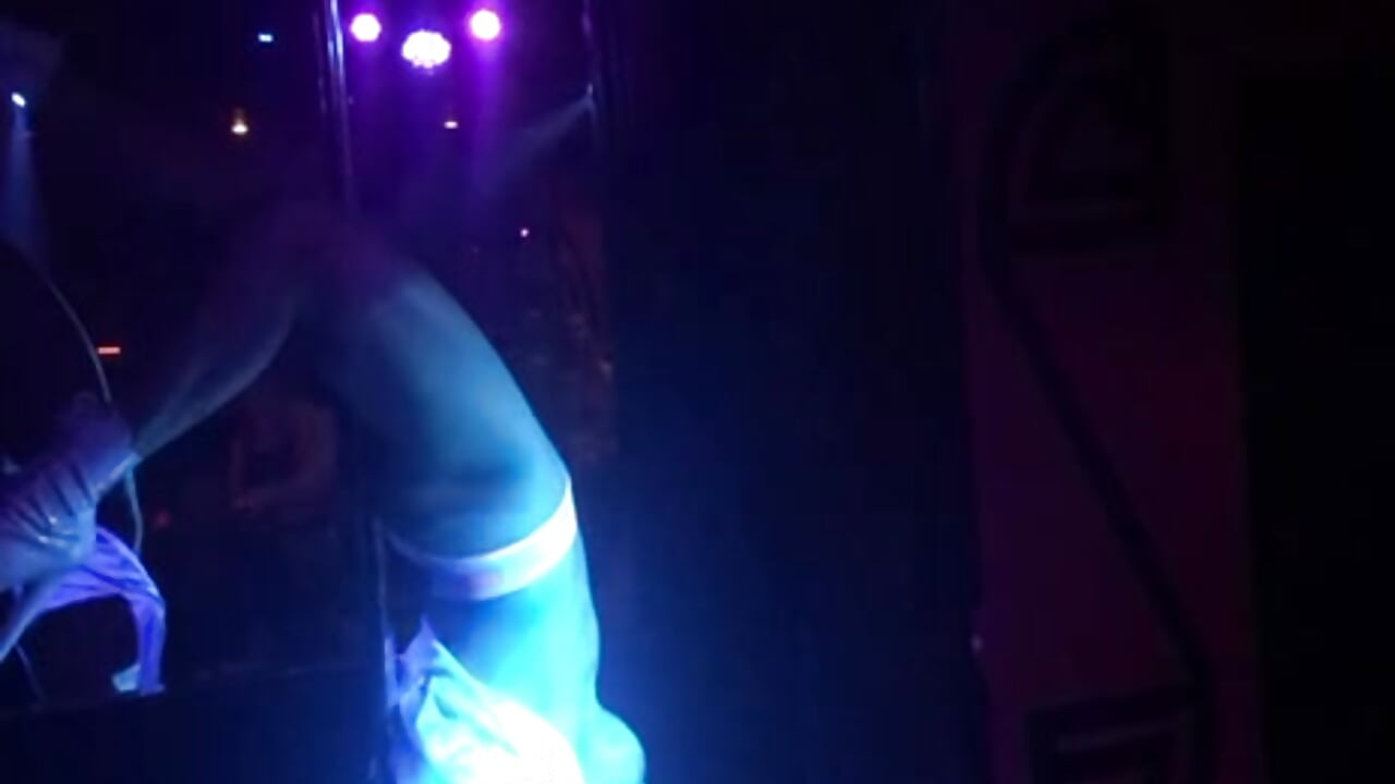 Sweetest Distraction - video by AstridVex cam model