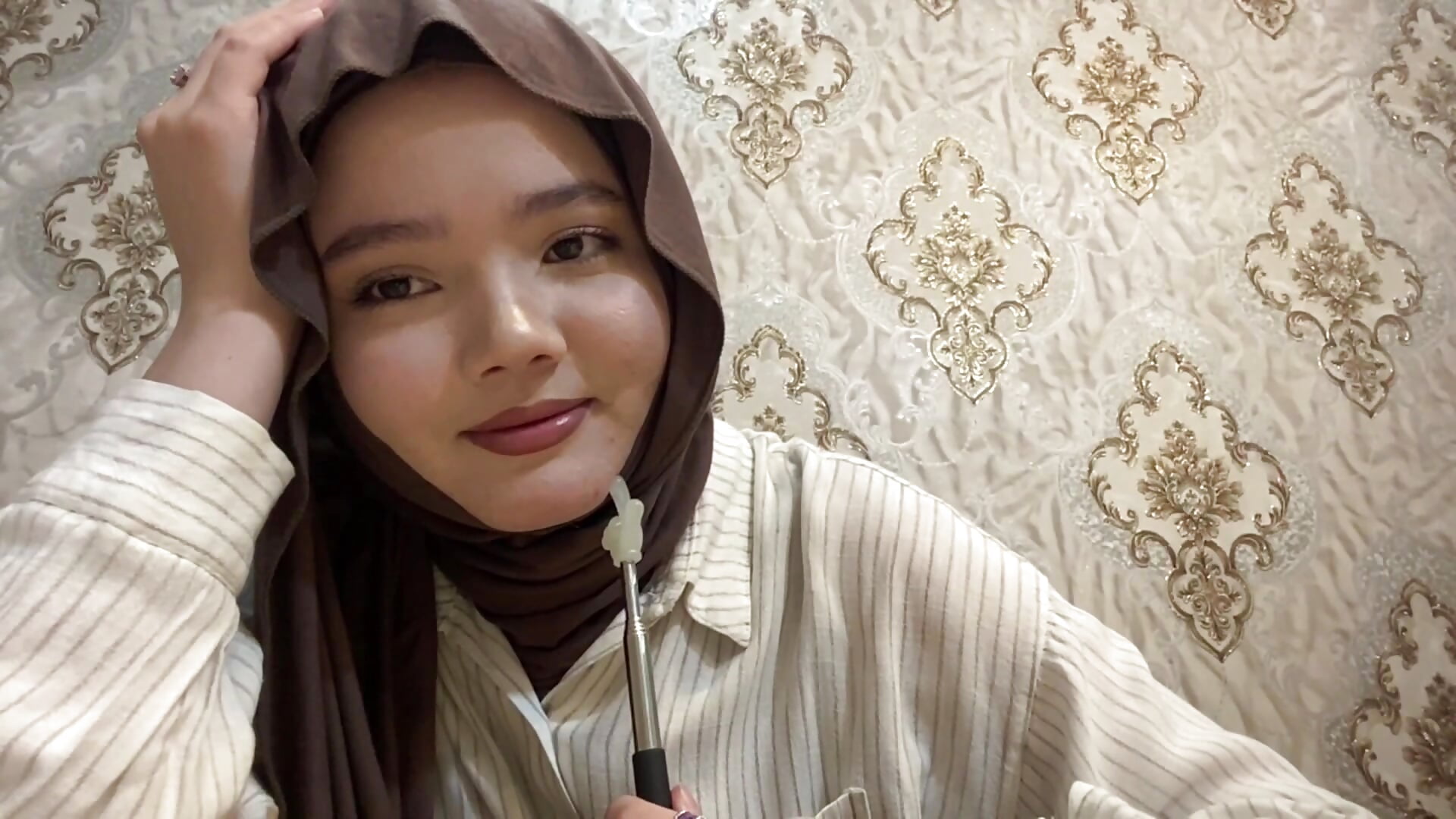 Stirring Trouble - video by Katepleaurxo cam model