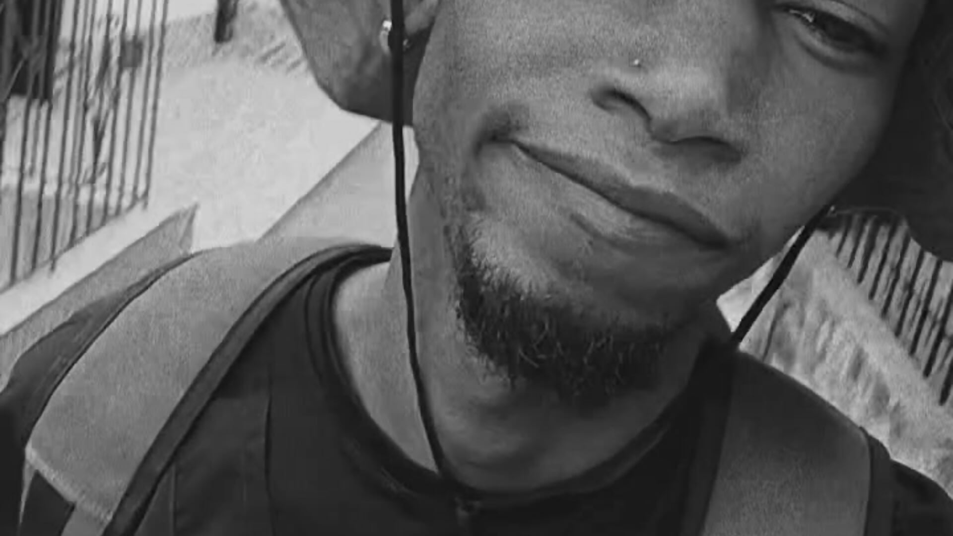 Universal - video by Higger_dick cam model