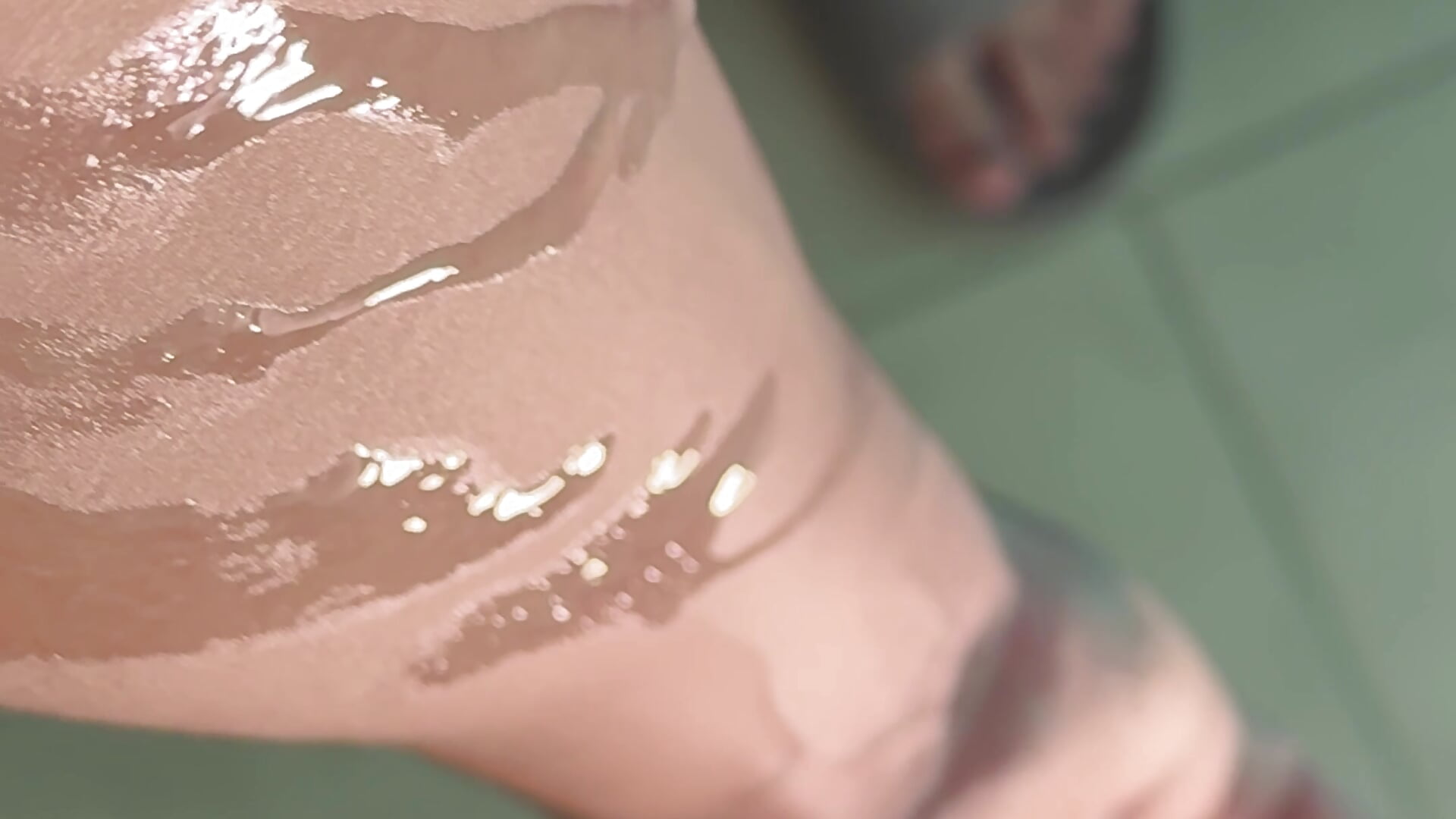 Look at all that milk like it squirts 🥵