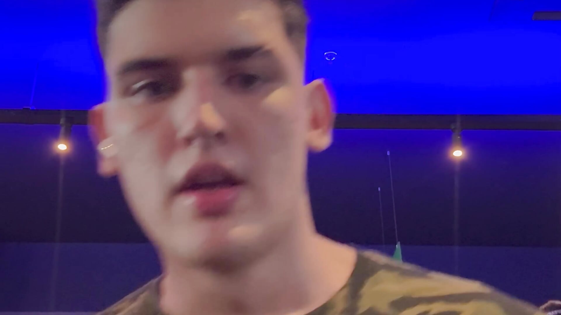 GYM, HARD WORK－カメラキャストのValentino_cerattiの動画