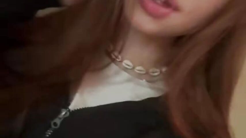 it's mee - video by JanelBray cam model