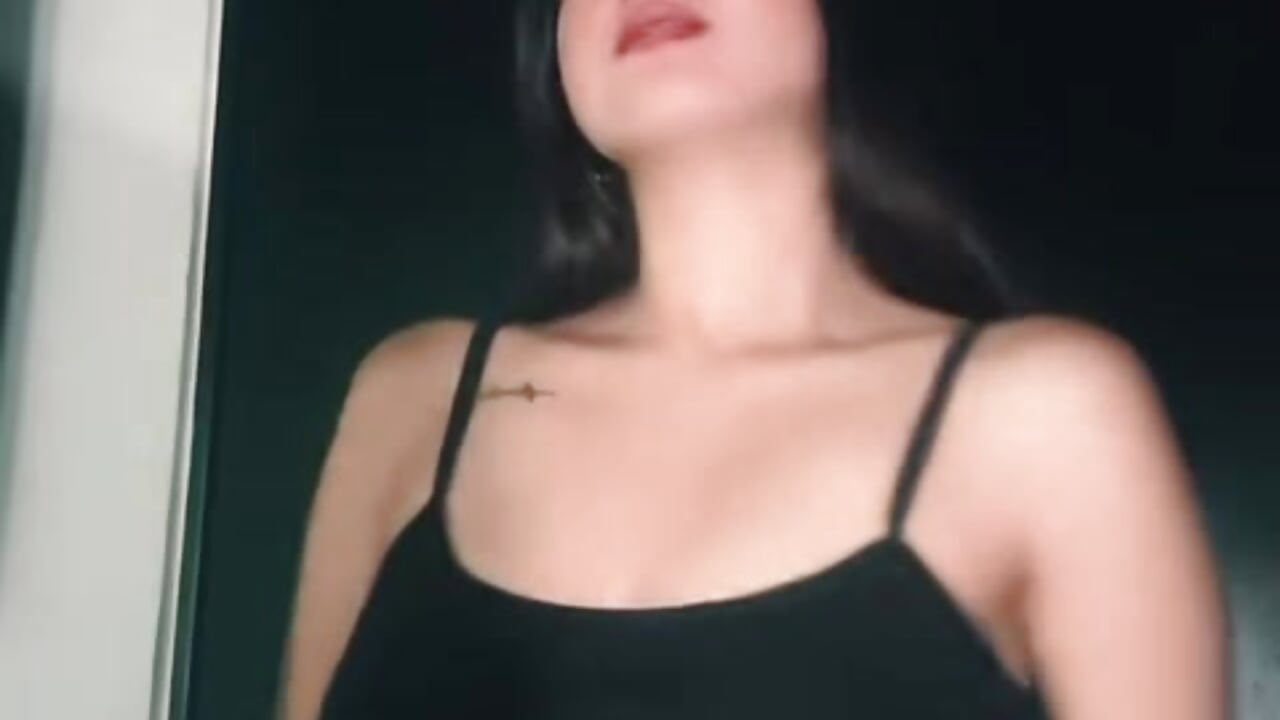 SO CUTE GIRL 💋​💜​ - video by miia_rose_ cam model