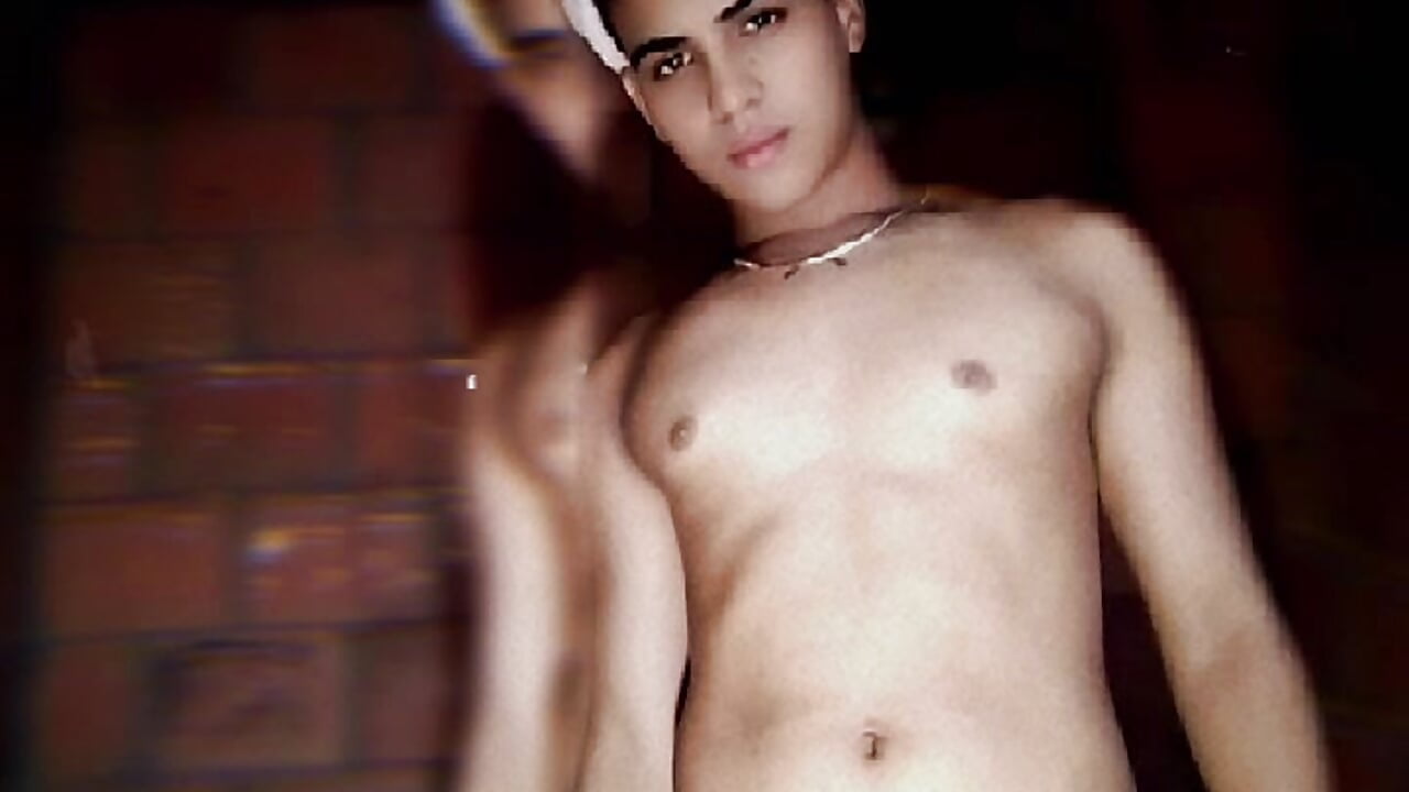 🥵🥵🥵🥵 - วิดีโอโดย The_boysexy โมเดลแคม