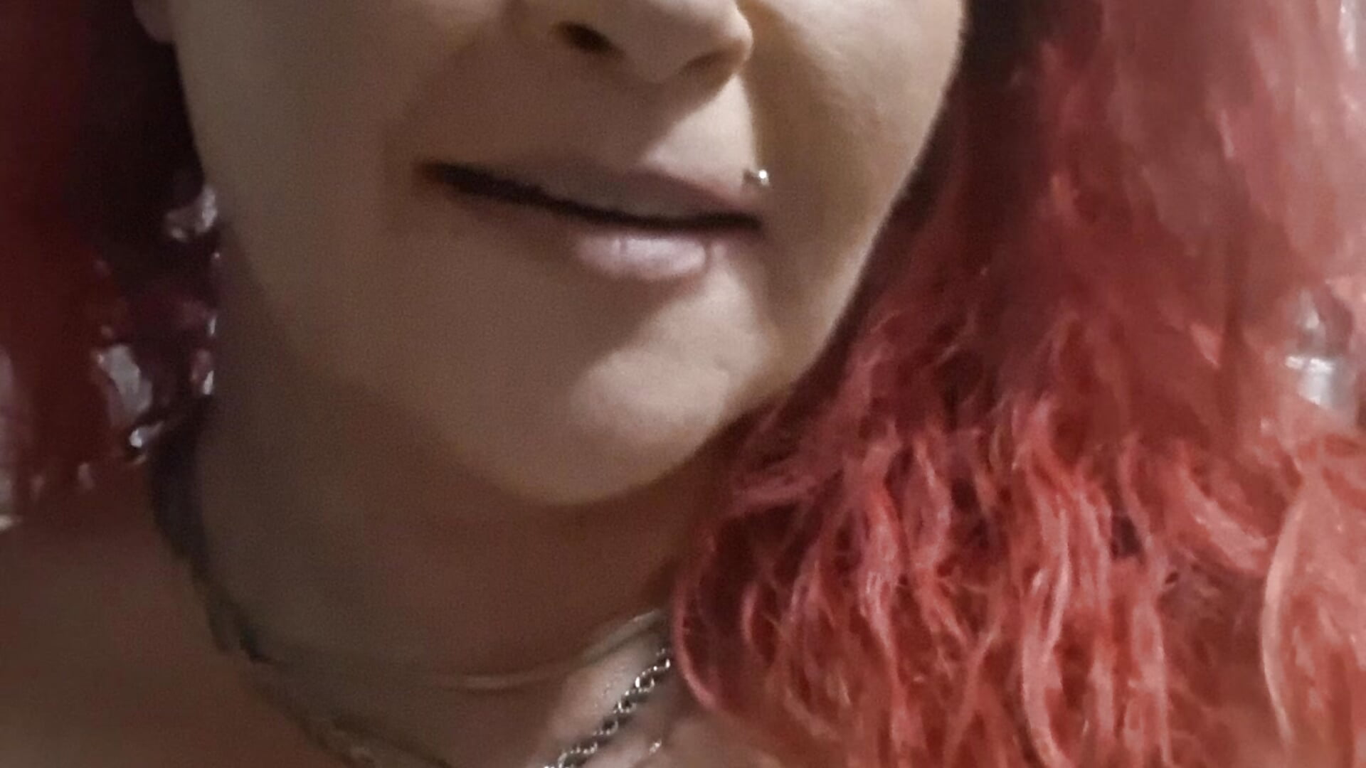 1433 - video by Goddessalizeee cam model