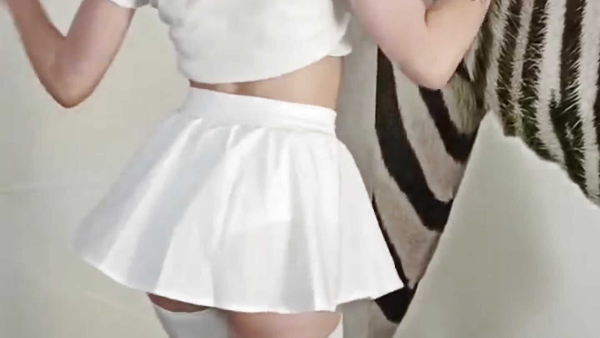 Hello Sripchat – видео вебкам-модели AngelEye_Alice