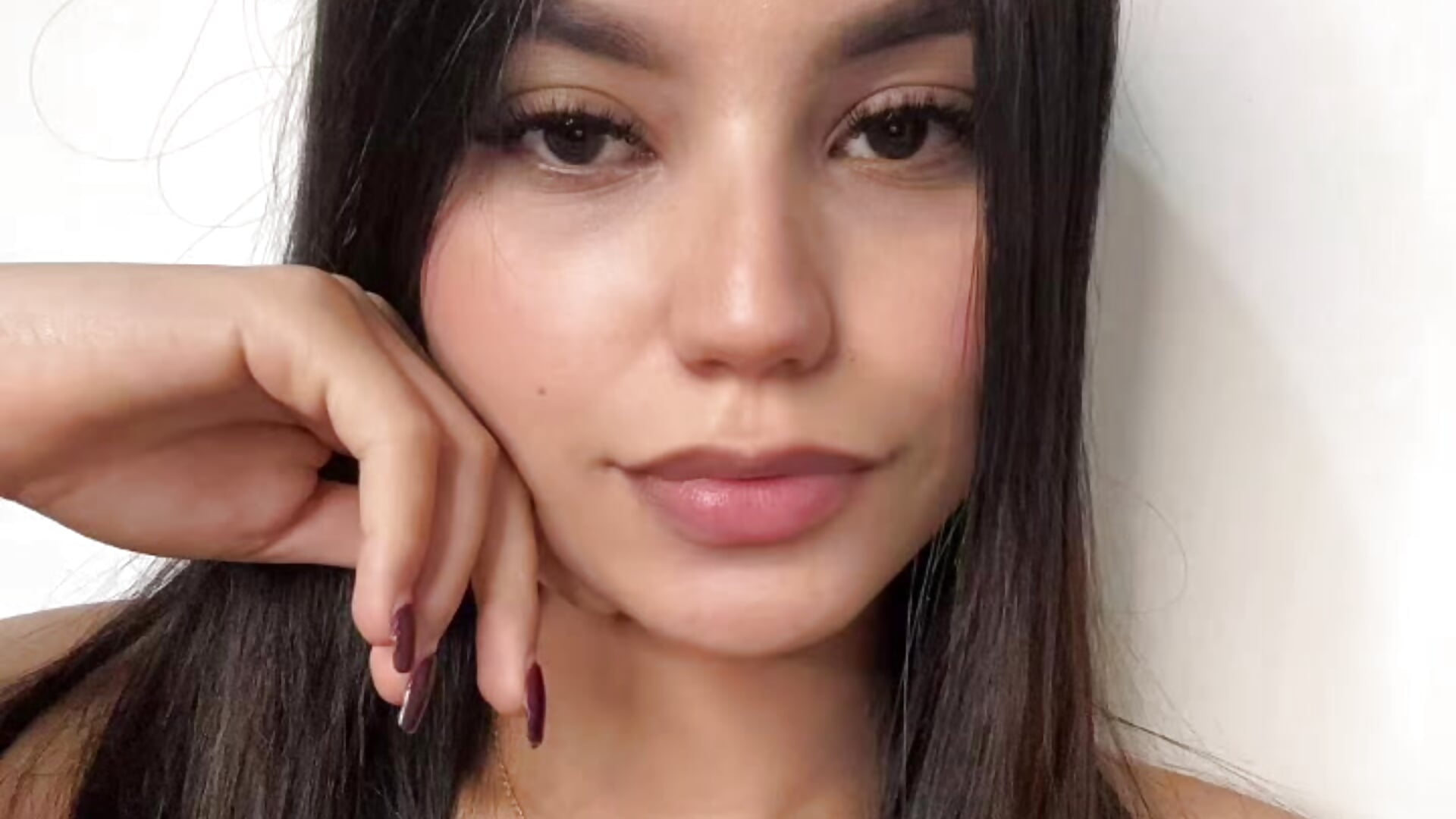 🤭 - Video von UnbowedSweetie Cam-Model