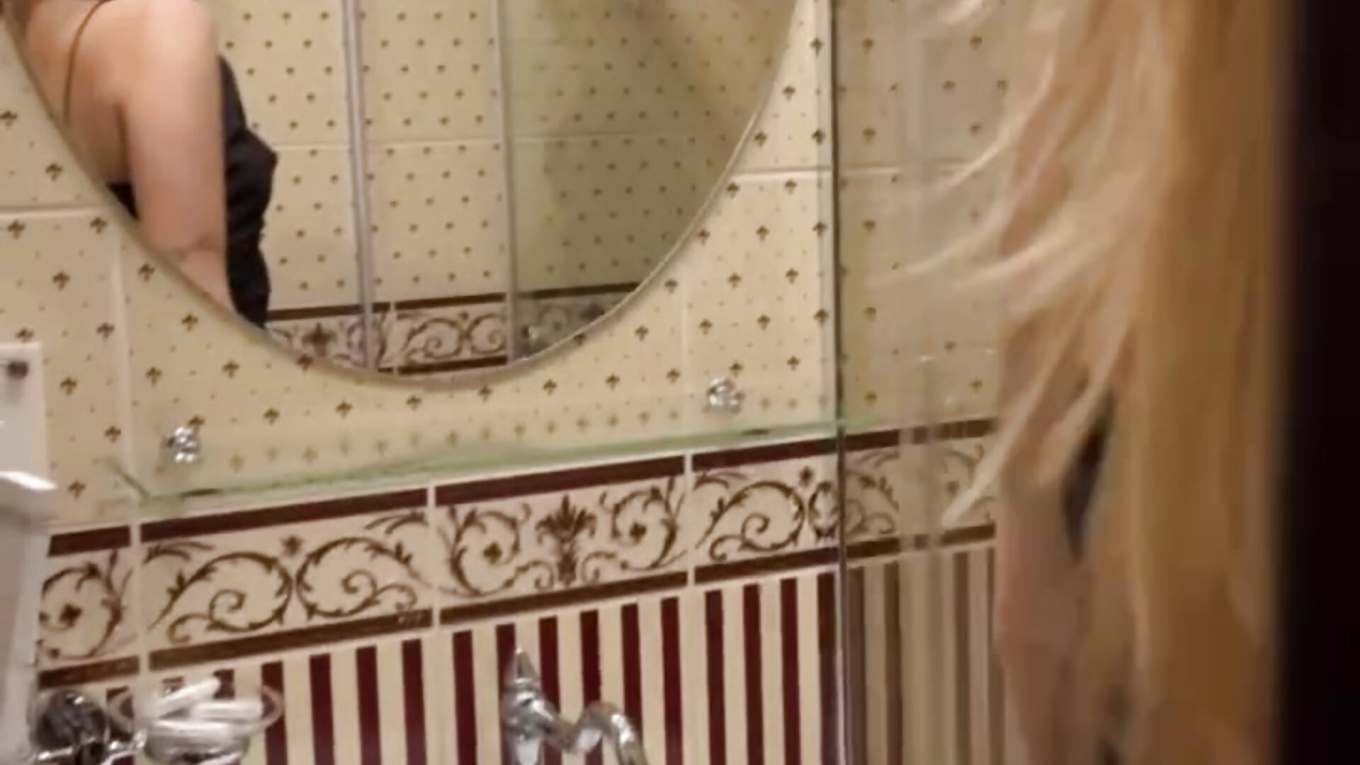 ☻♥ - video by AprilChambers cam model