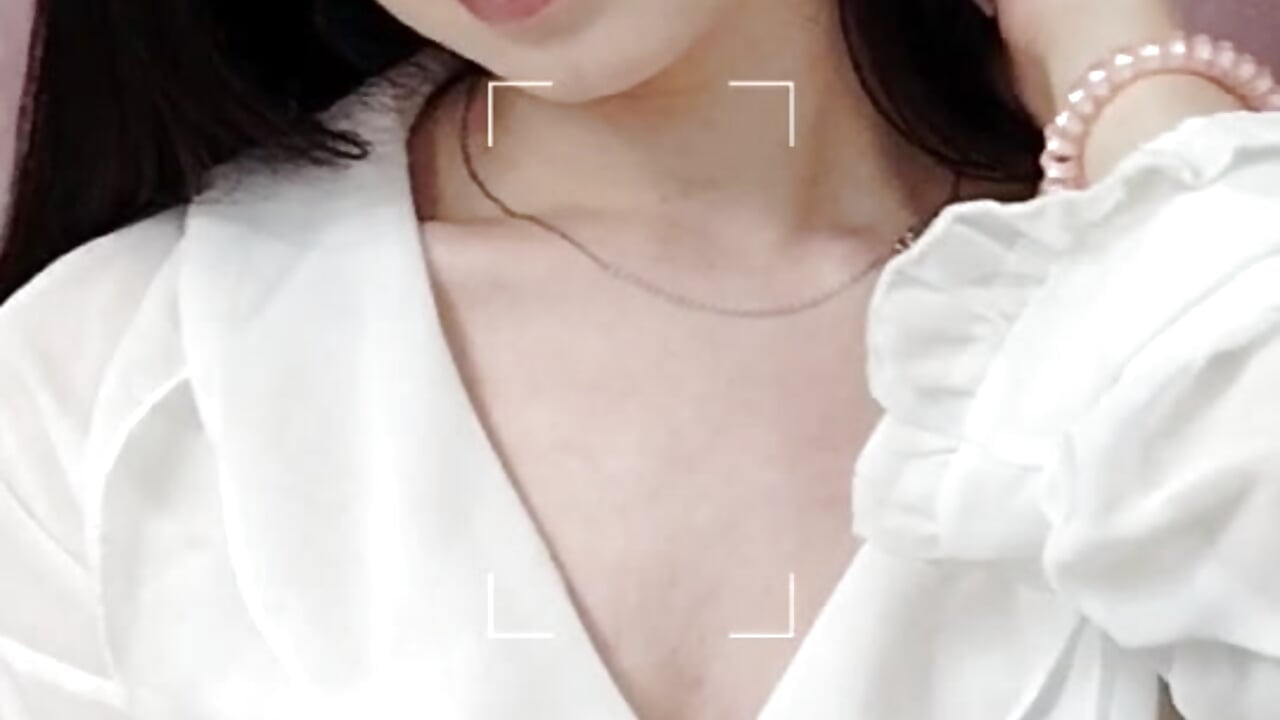 backstage  from  photoshoot - video av AlicePowells cam model