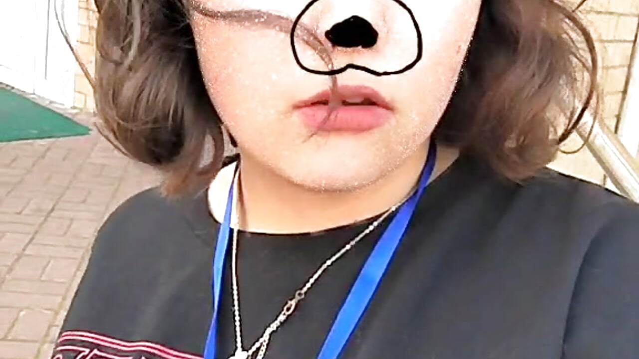 i am like a rapper :D - video by VivienneKottraba cam model