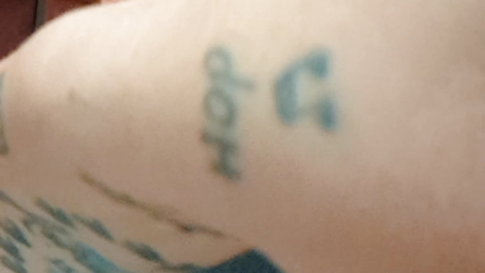 My Tattos - video oleh model kamera Ana_rush