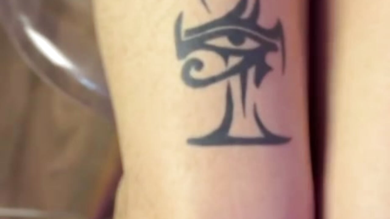 a sexy tour for my tattoos ❤️ - vidéo du modèle de showcams JiangShy666