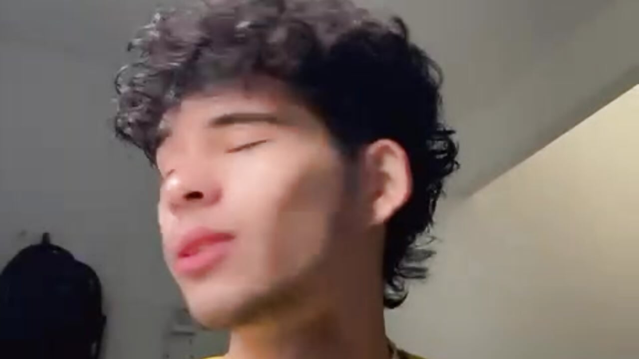 very beautiful mornings - clip cu back_thomson model videochat