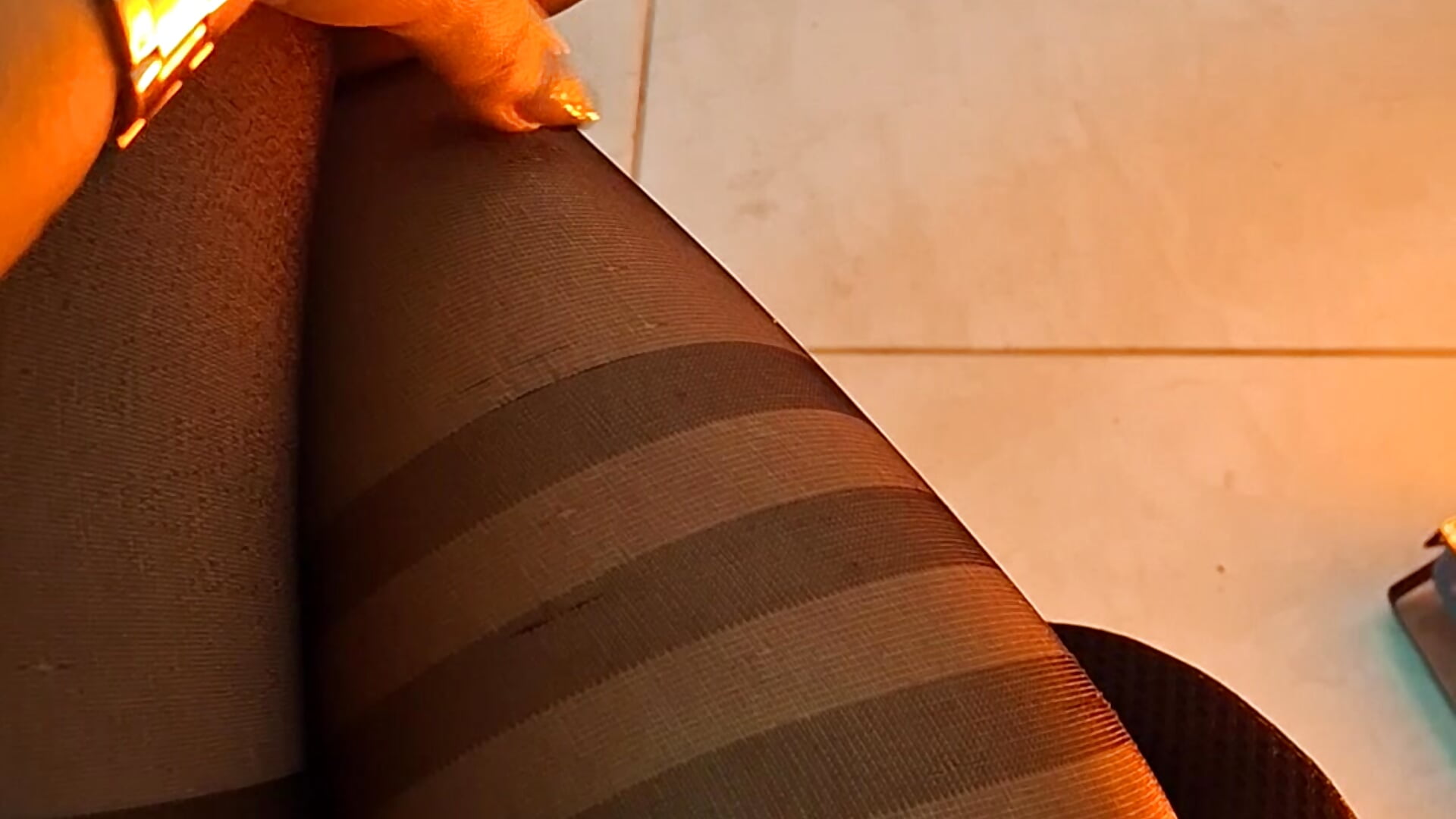 Heels & Nylon addition - video di nayan_fire_ modella di cam