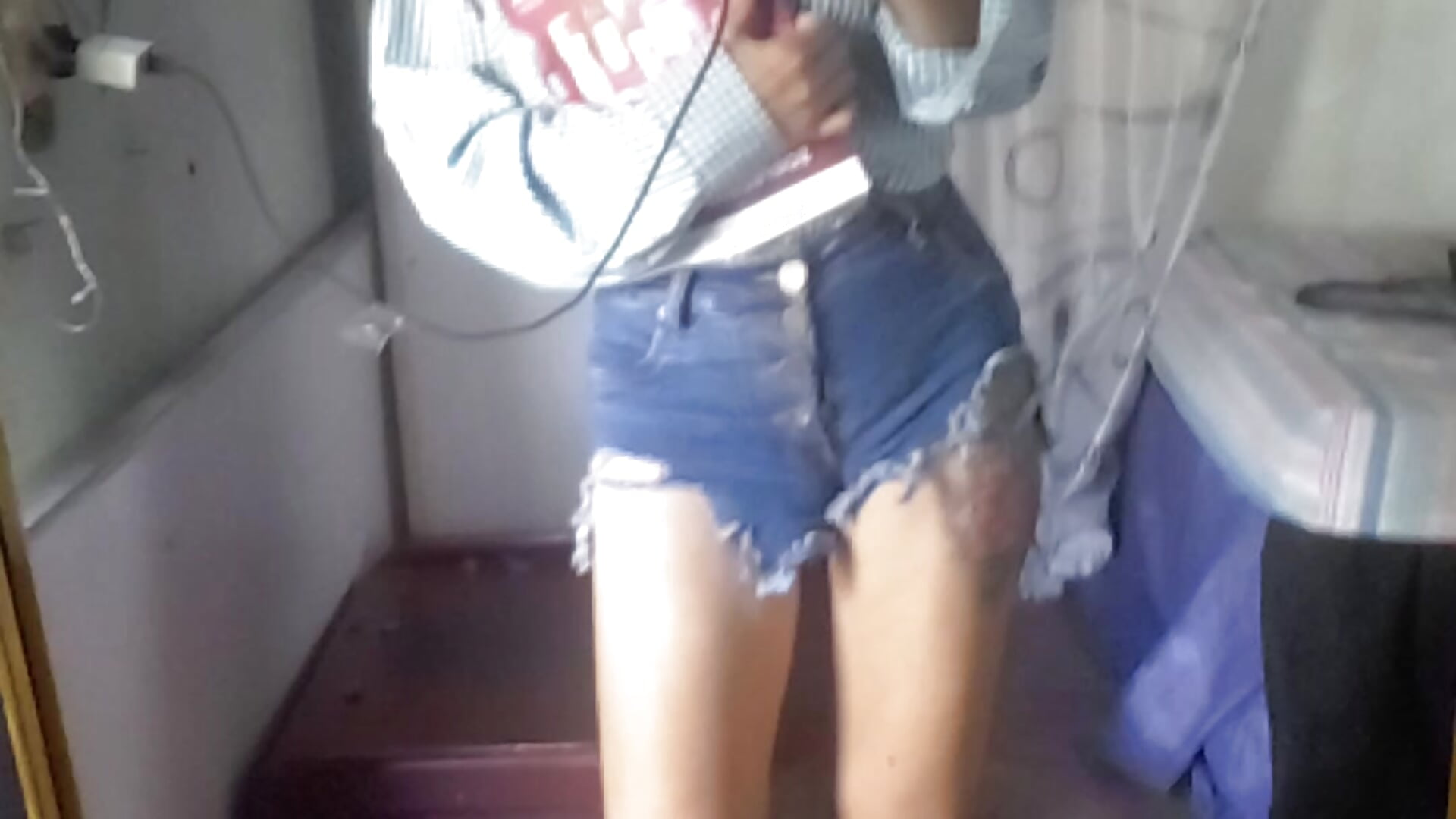 VID_20251229_092556 - video di Esterlindez modella di cam