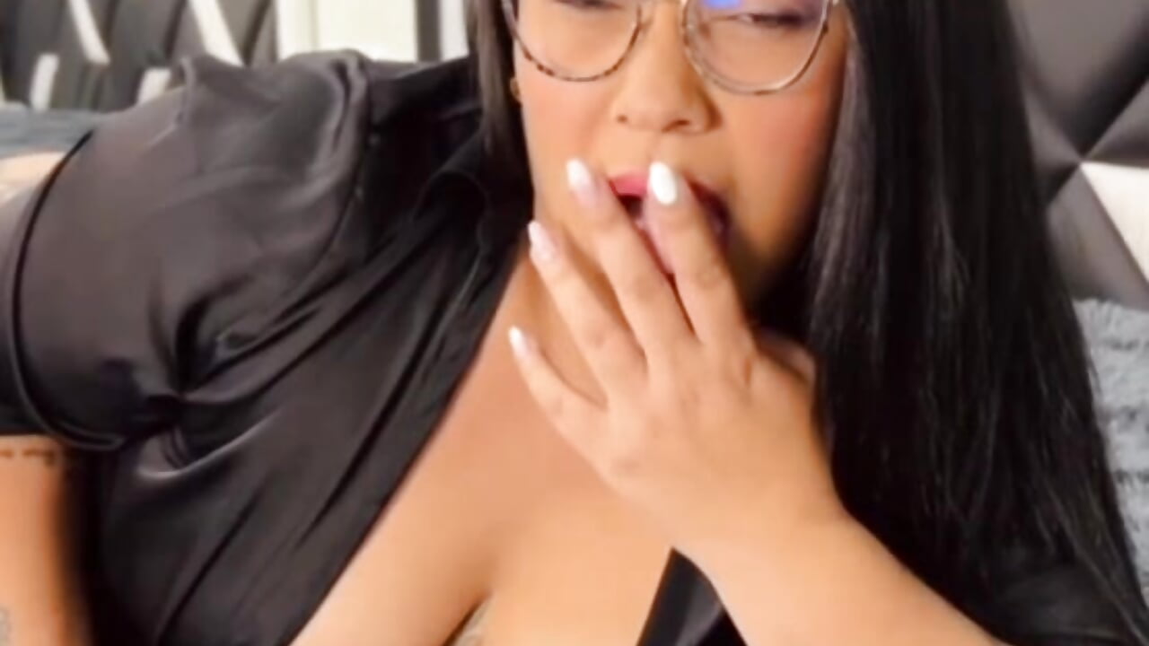 ME ❤ - video by CataleyaRoselle cam model