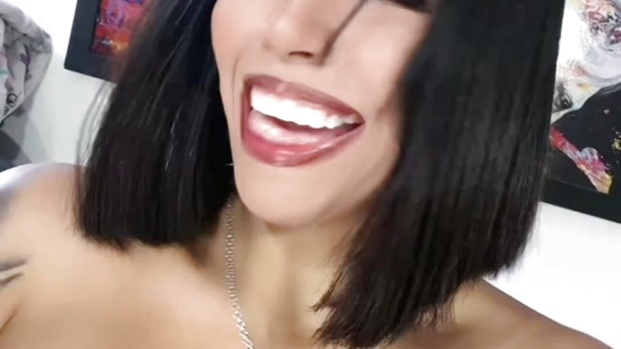 Hello, came back - video by emmyy_grantt cam model