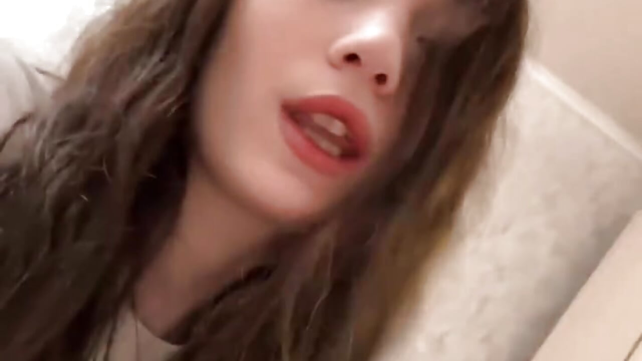 something cute - video av IsabellaWave cam-modell