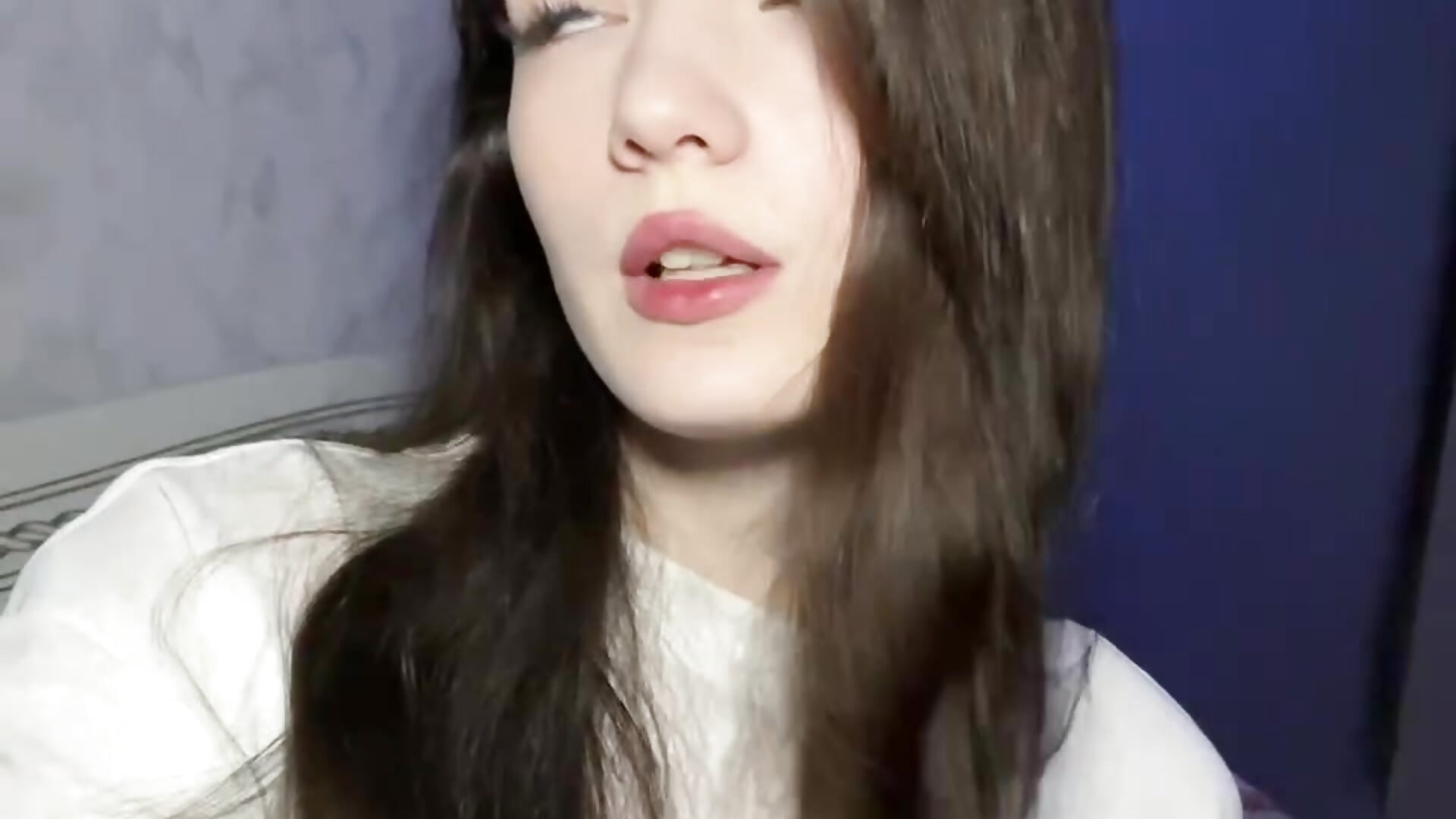 My lipsing – video modela na kameri IsabellaWave