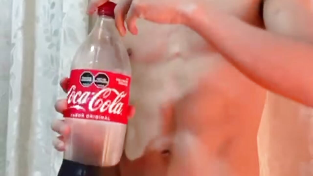 JAJAJA – video od webkamerové modelky TOMBOYSEXX