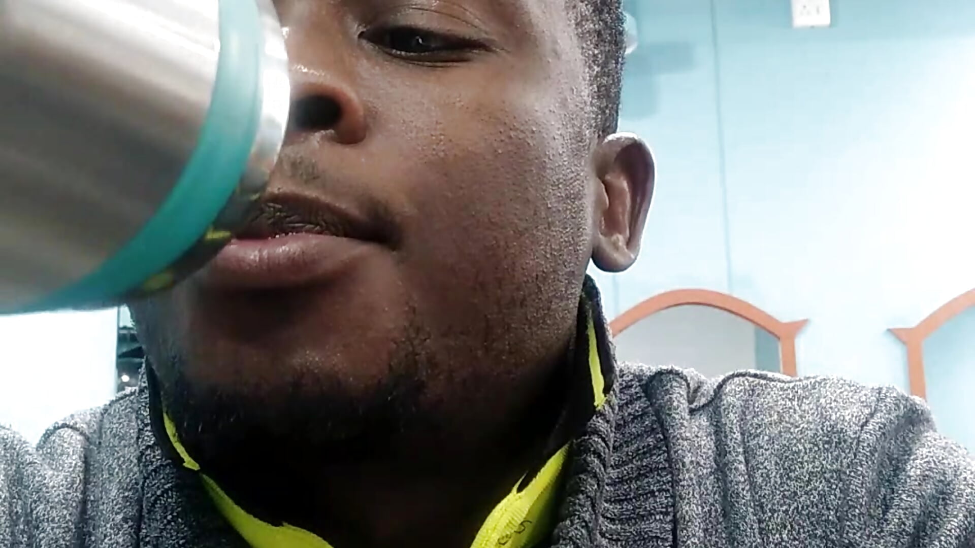 VID20251117174156-1 - відео від вебкаммоделі M8ygcthf3