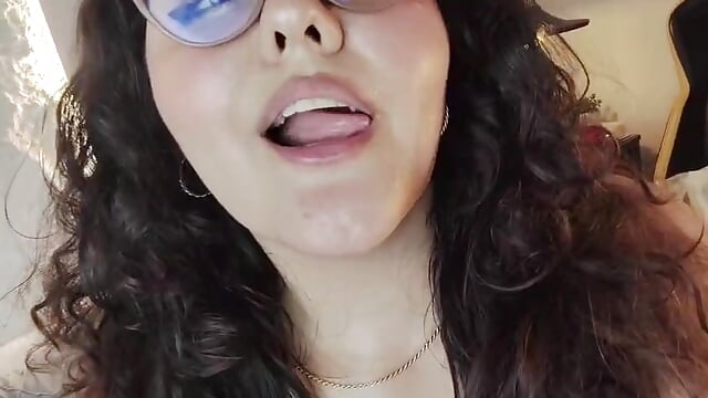 WhatsApp Video 2026-01-24 at 2.28.22 PM.mp4– margarita_smellie kameramodell videója