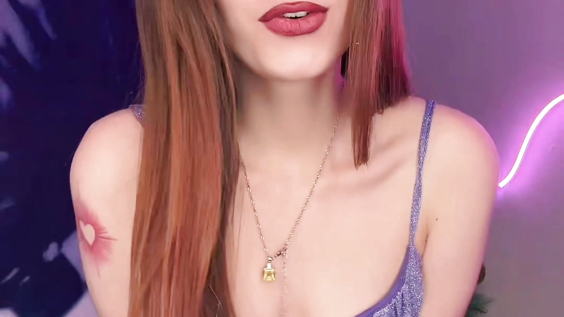 0fbfb997317e4112991fefe3b37b240a - Moonliiine 캠 모델의 동영상