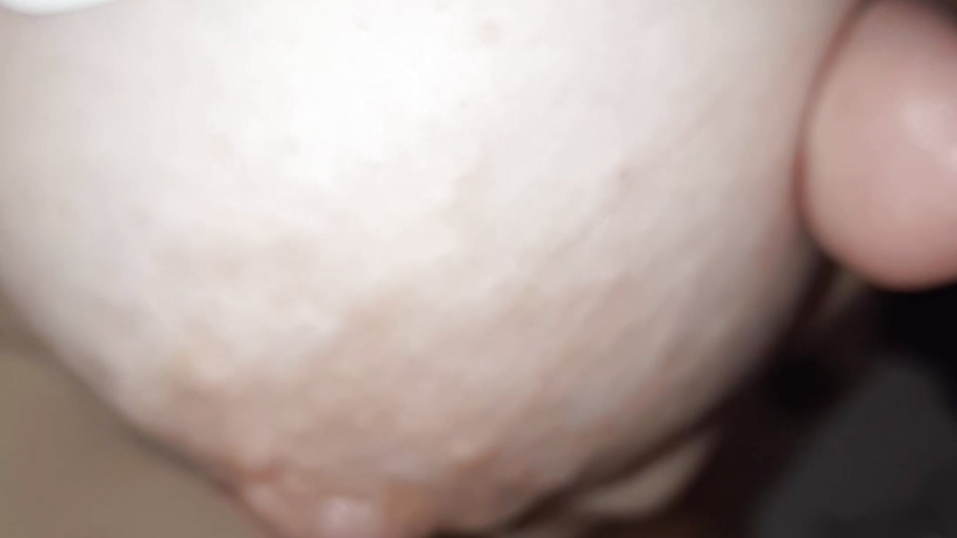 LABA 13 breasts - відео від вебкаммоделі MoonedByEva2025