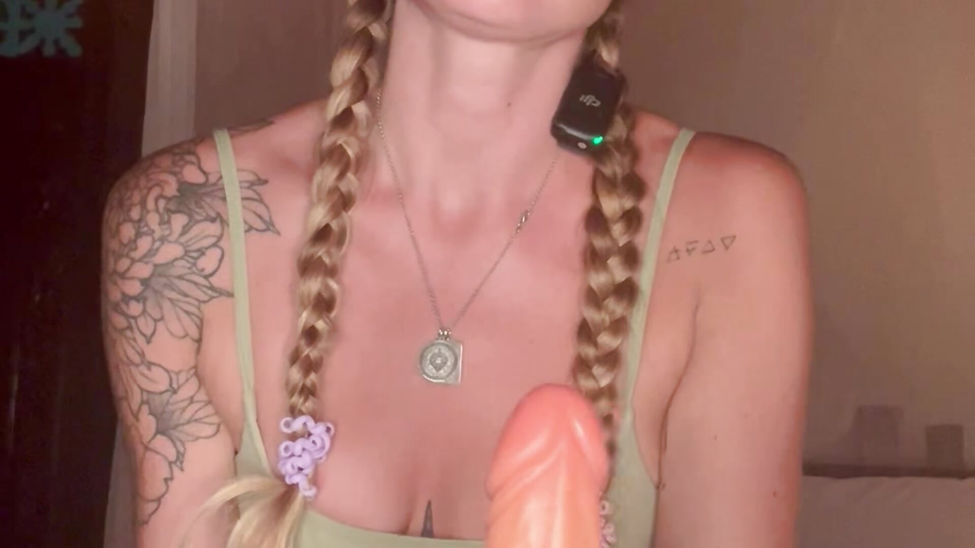 Gym wear JOI w Countdown - video by OpheliaRoxx cam model